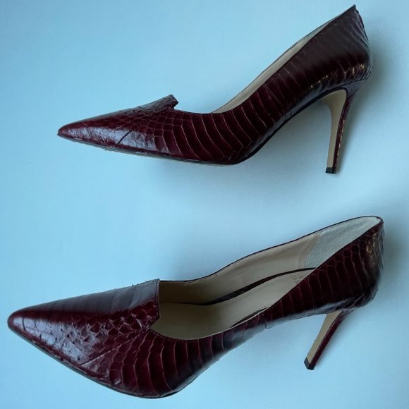 Vince Camuto Heels Pointy Toe Pumps Heels With Snake Print Plum Redish EUC - Picture 3 of 16